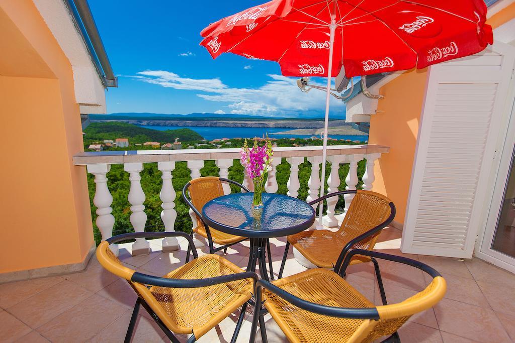 Apartments Villa Americana Jadranovo Oda fotoğraf